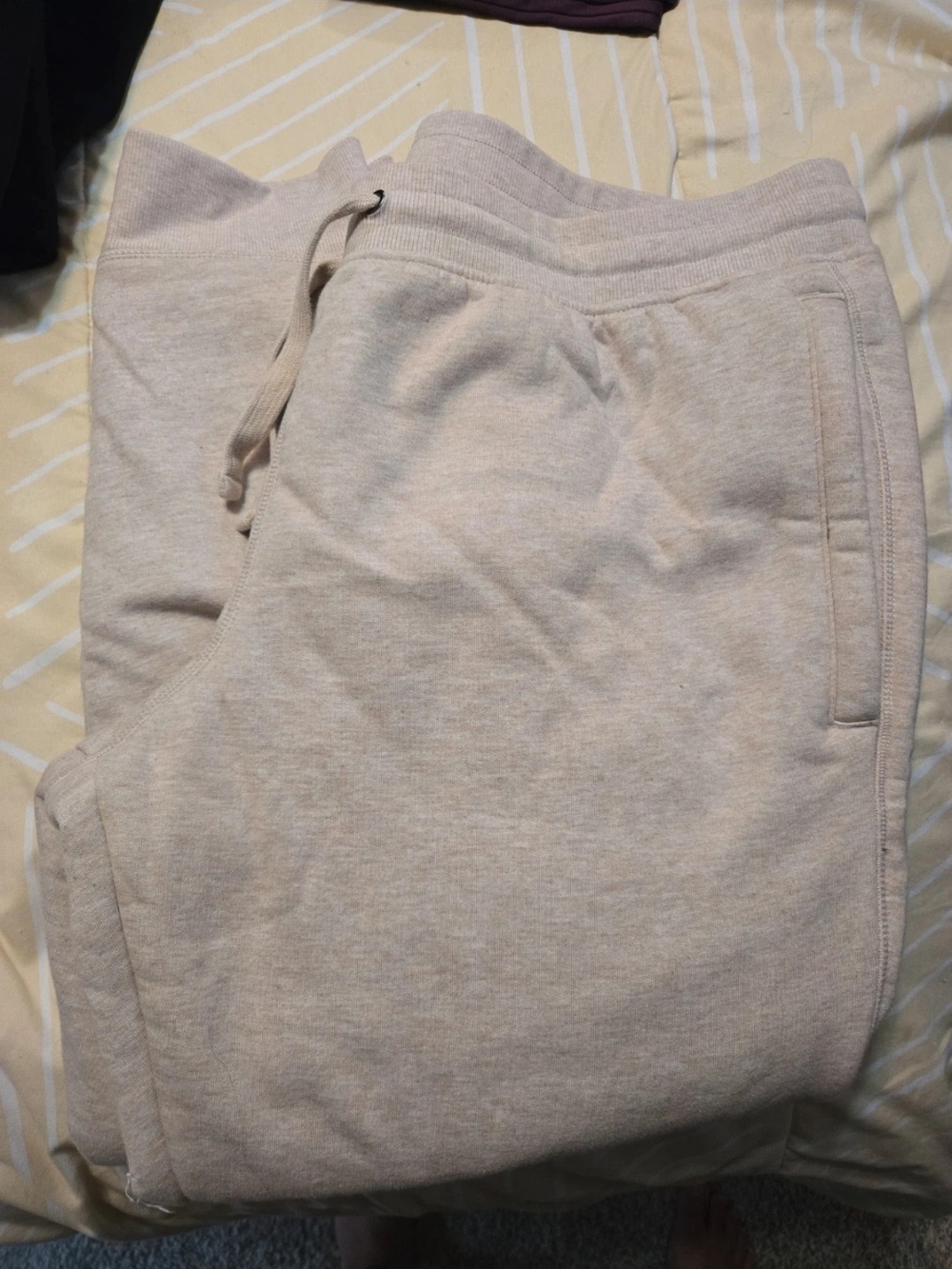 Men's Neutral Beige Jogger Sweatpants - Drawstring Comfort